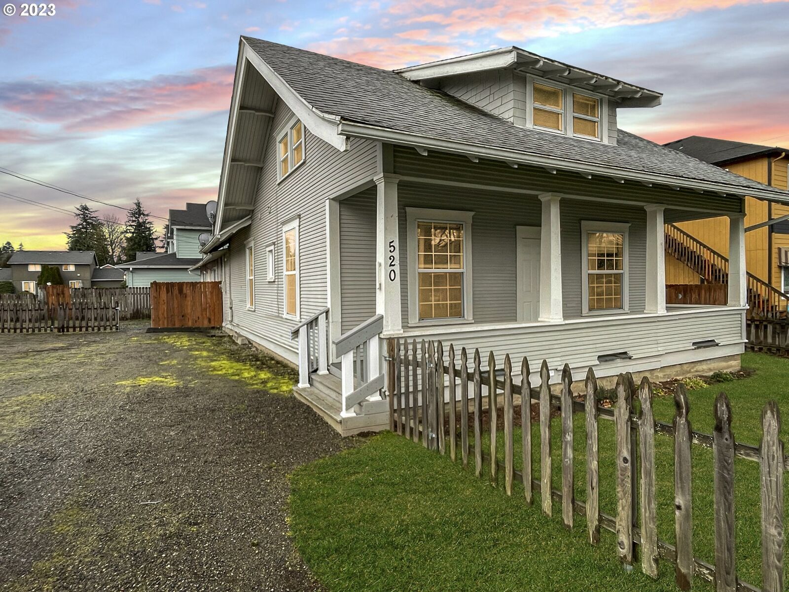 Property Photo: 520 20th St WA 98671