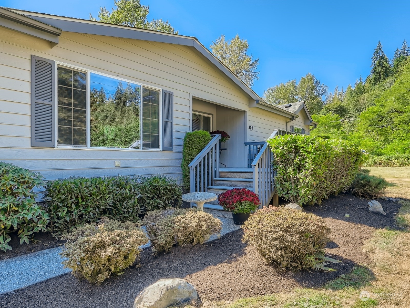 Property Photo:  307 S Machias Road  WA 98290 