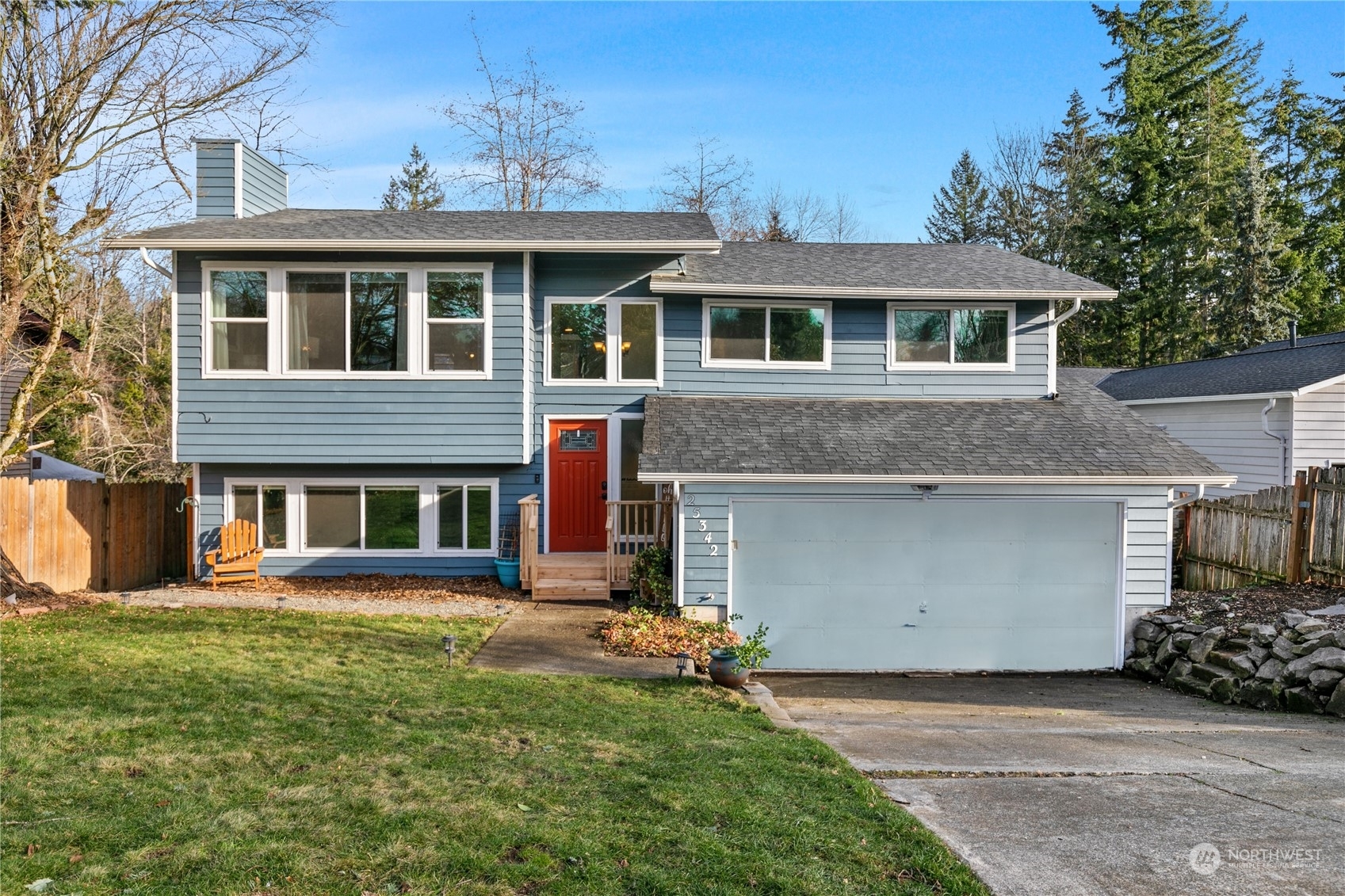 Property Photo: 25342 170th Place SE WA 98042