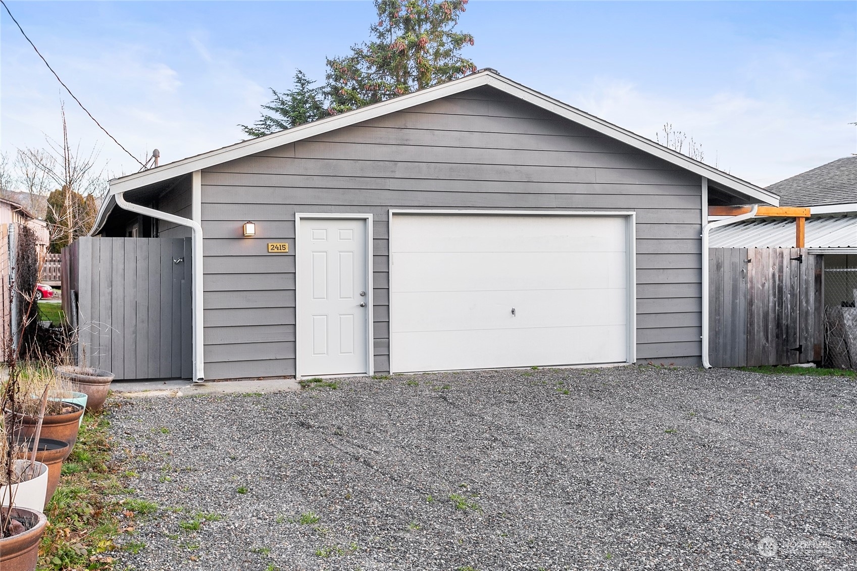 Property Photo:  2415 St Paul Street  WA 98226 