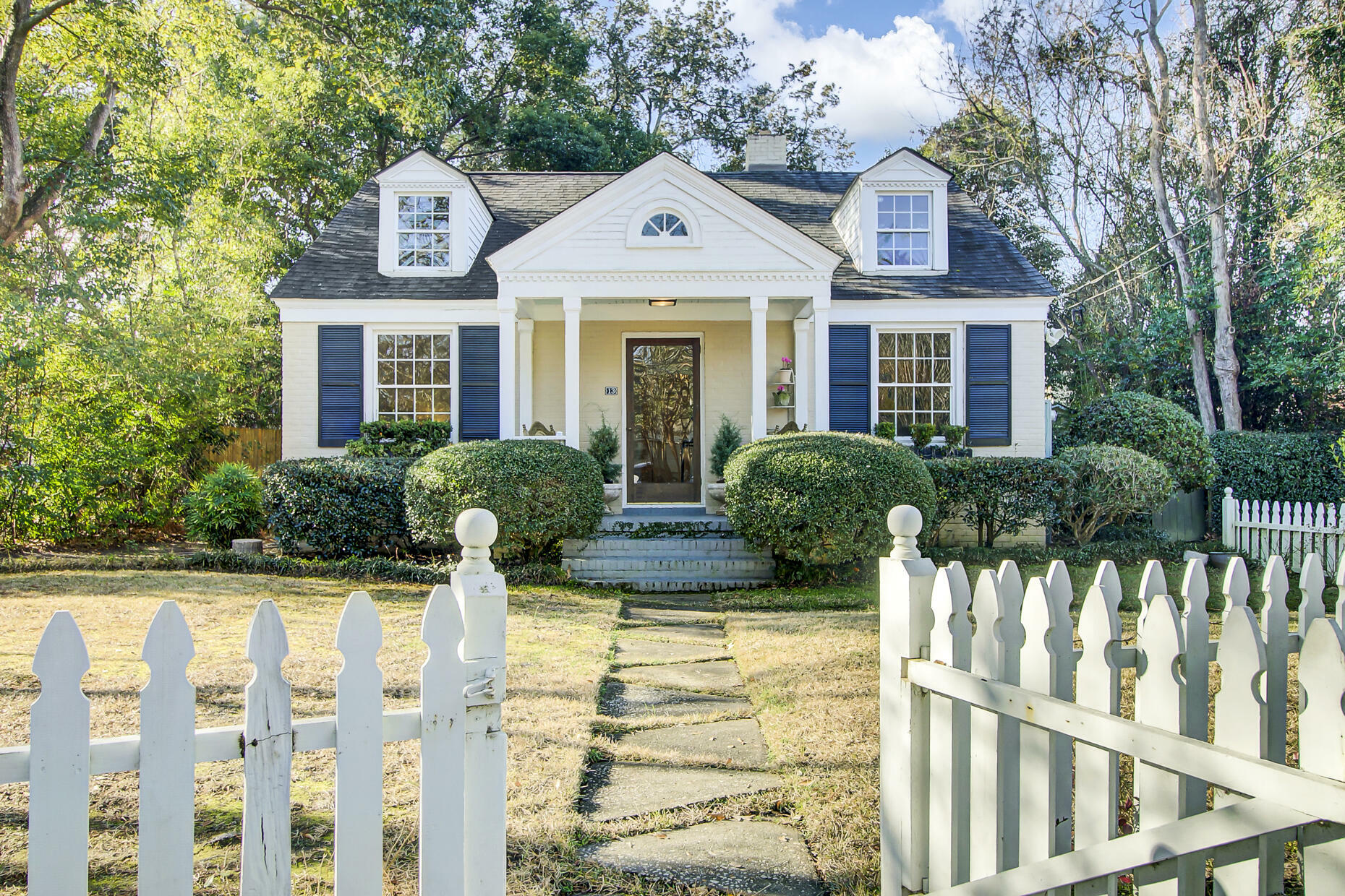 Property Photo: 13 Colleton Drive SC 29407