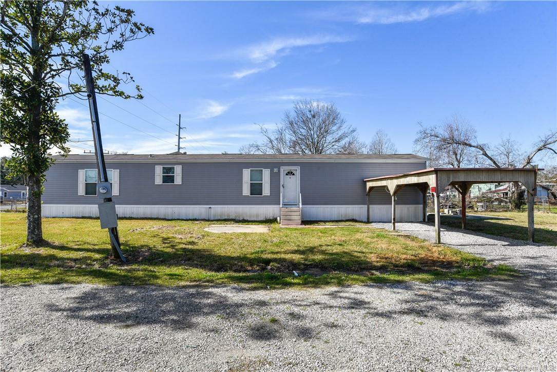 Property Photo: 416 E Burton Street LA 70663