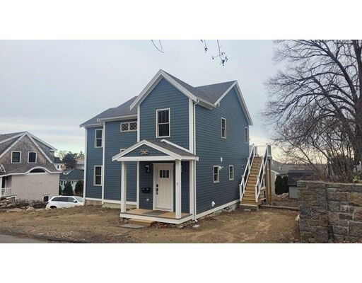 Property Photo:  70 Thurston Point Rd 2  MA 01930 