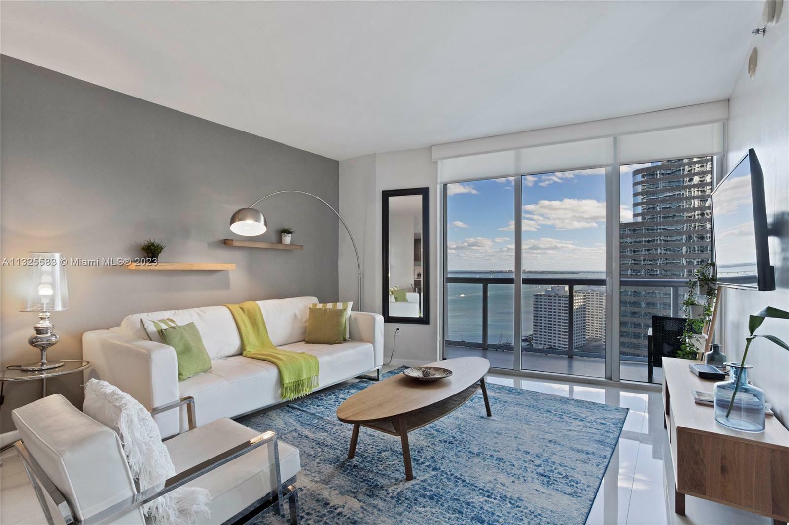 Property Photo:  485 Brickell Ave 2609  FL 33131 