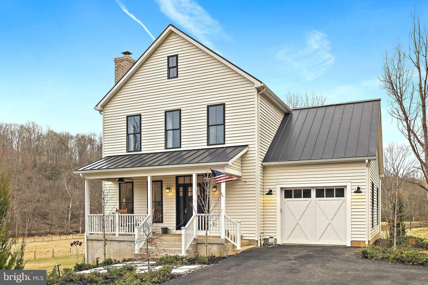 Property Photo:  38311 Lime Kiln Road  VA 20117 