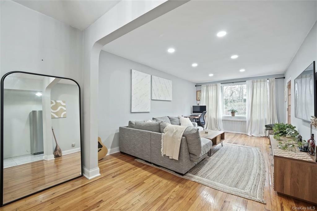 Property Photo:  920 Pelhamdale Avenue A2c  NY 10803 