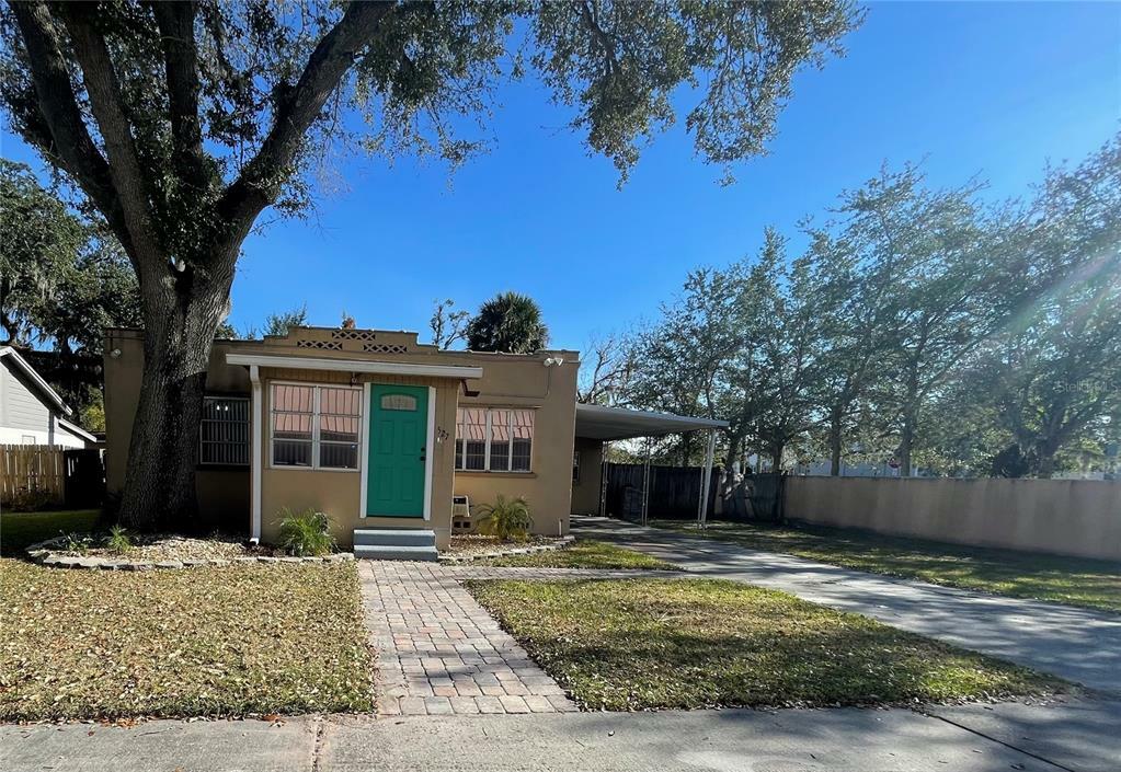 Property Photo:  527 Brack Street  FL 34744 