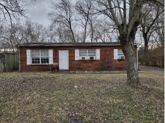 Property Photo:  2306 Sycamore Cir  TN 37130 