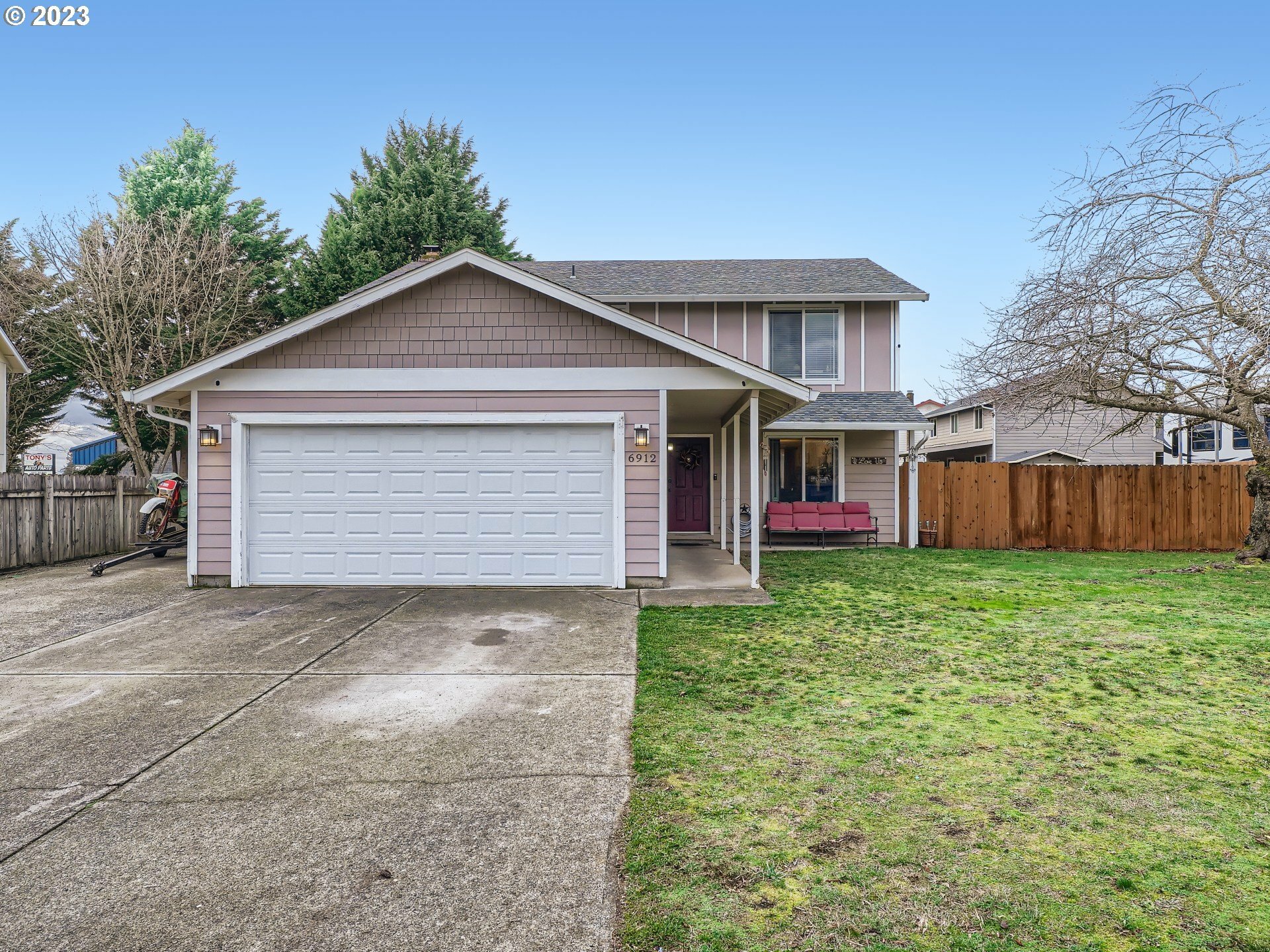 Property Photo: 6912 NE 141st Ave WA 98682
