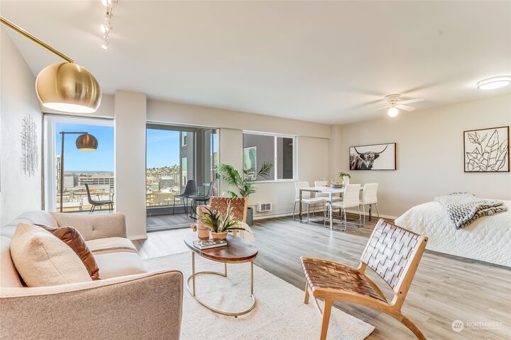 Property Photo:  308 E Republican Street 410  WA 98102 