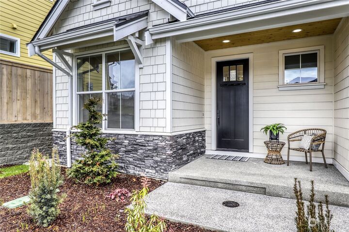 Property Photo:  1982 NE Eastmont Court  WA 98370 