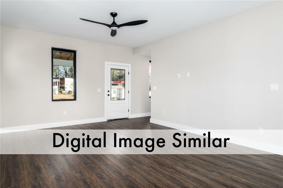 Property Photo: 26 Cottage Court NC 28630