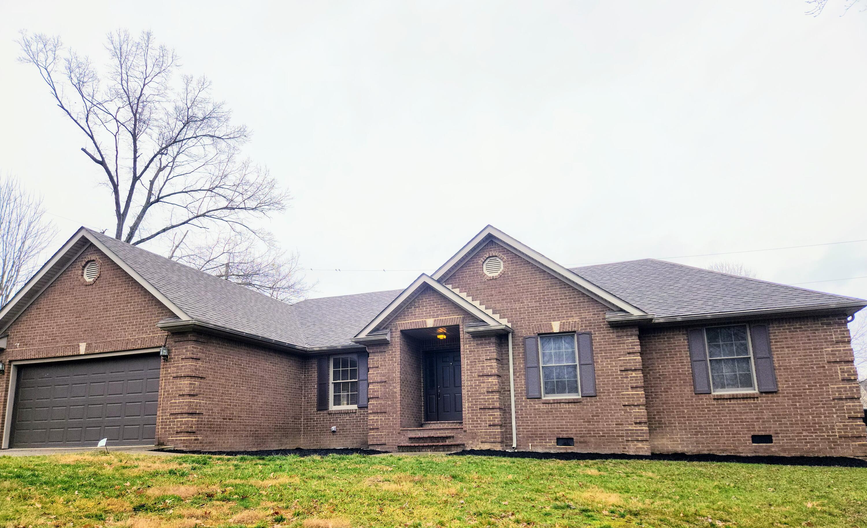 Property Photo: 98 Kenway Avenue KY 40403