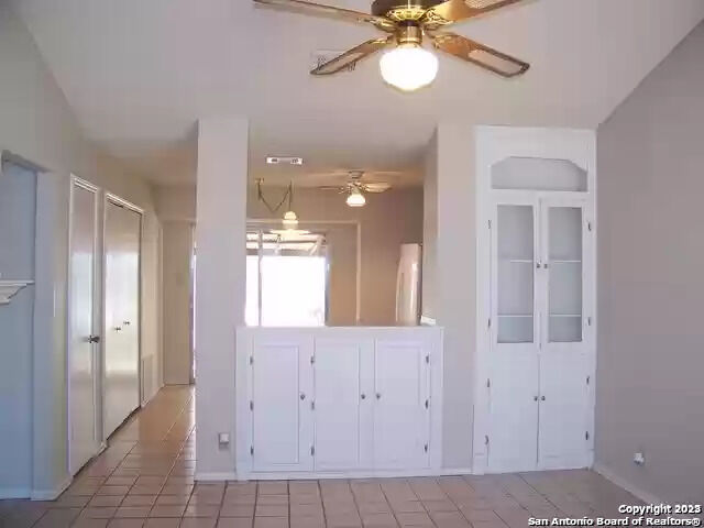 Property Photo:  7401 Gallery Ridge  TX 78250 