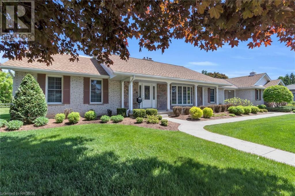 241 4th Avenue  Hanover ON N4N2B6 photo