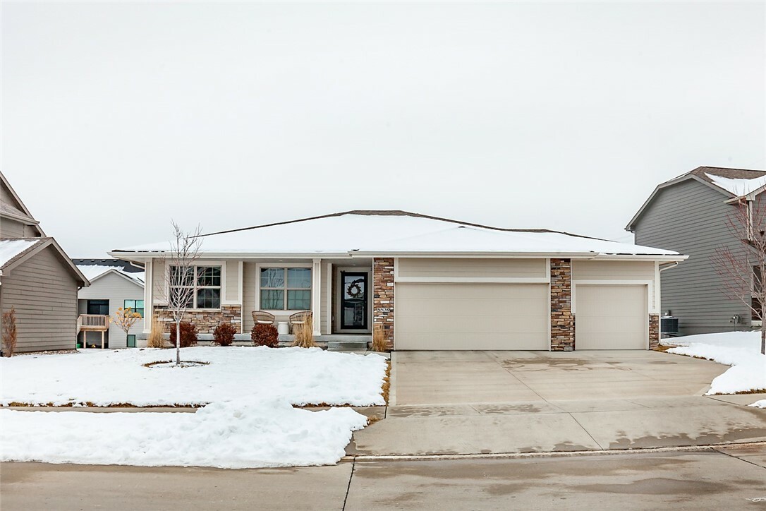 Property Photo:  5539 148th Circle  IA 50323 