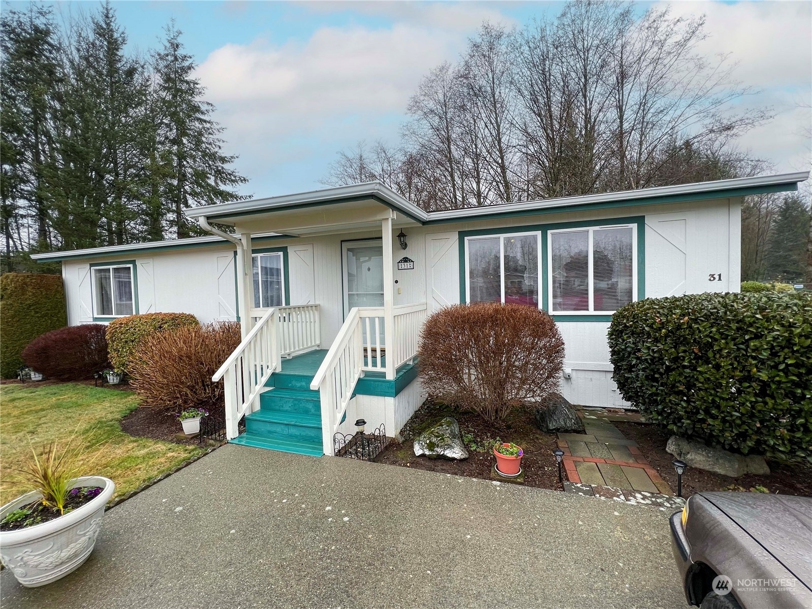 Property Photo:  600 N Reed Street 31  WA 98284 