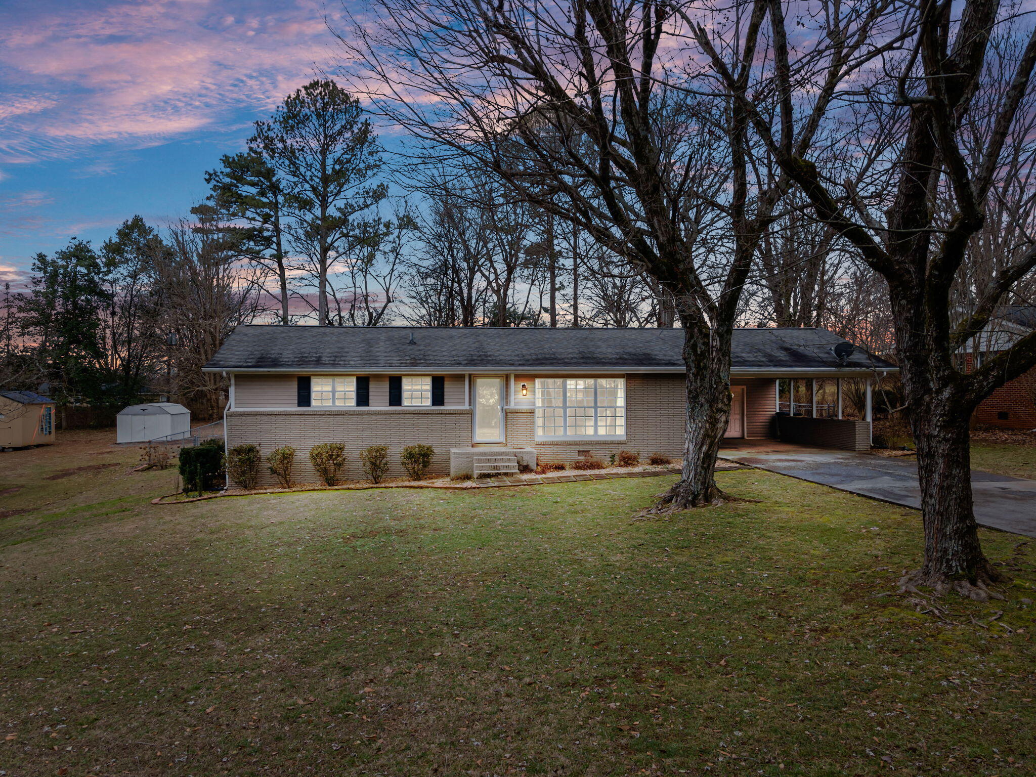 Property Photo: 112 NE 26th Street TN 37312