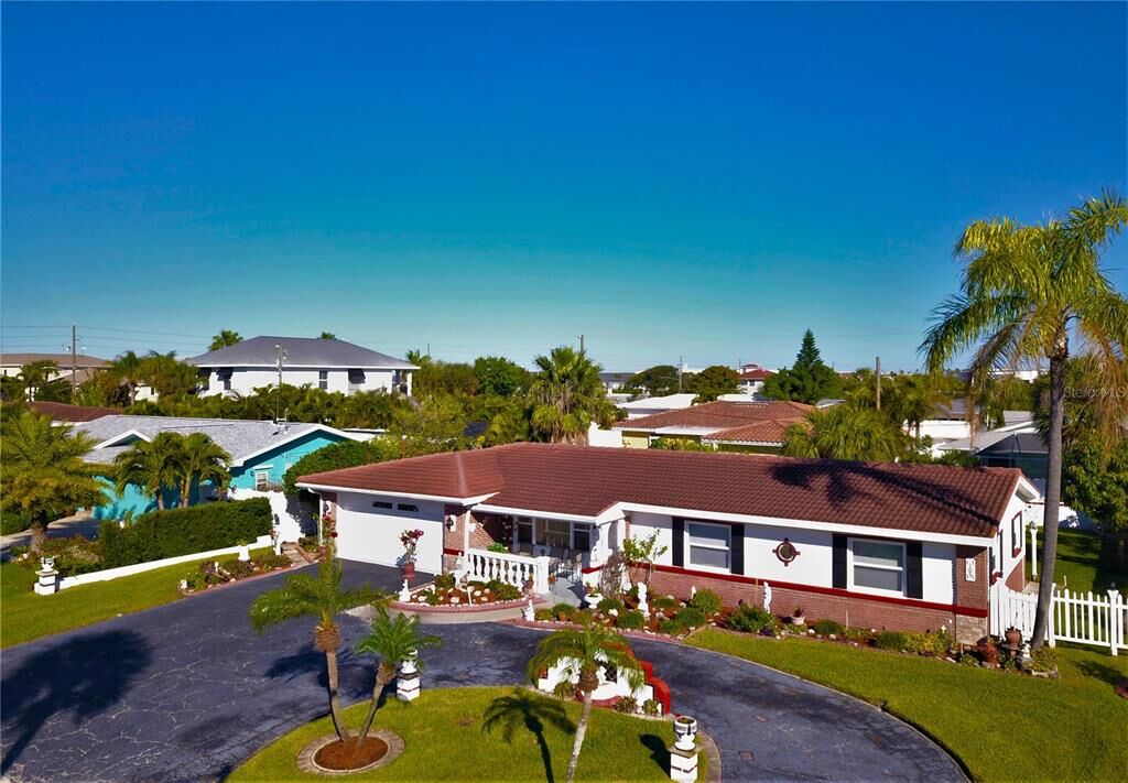 Property Photo: 105 22nd Street FL 33786