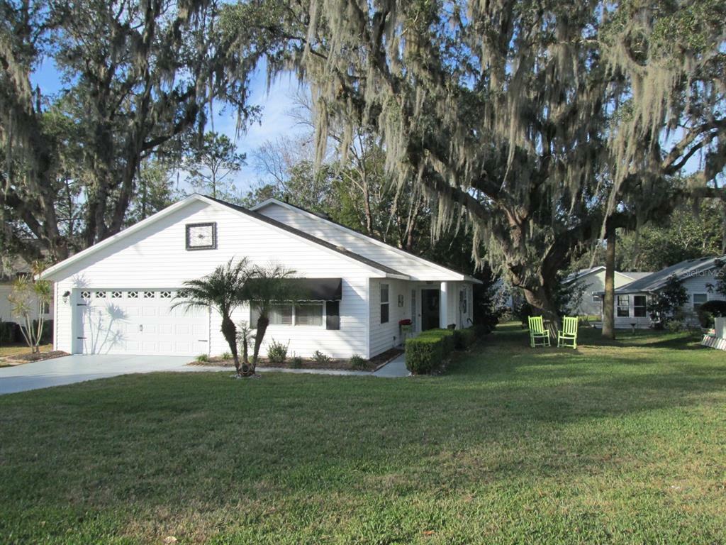 Property Photo:  315 Brigadoon Circle  FL 34788 