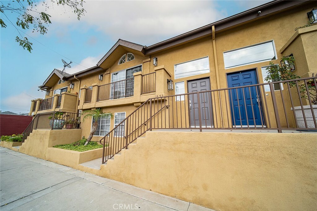 Property Photo:  1632 S. Grand  CA 90731 