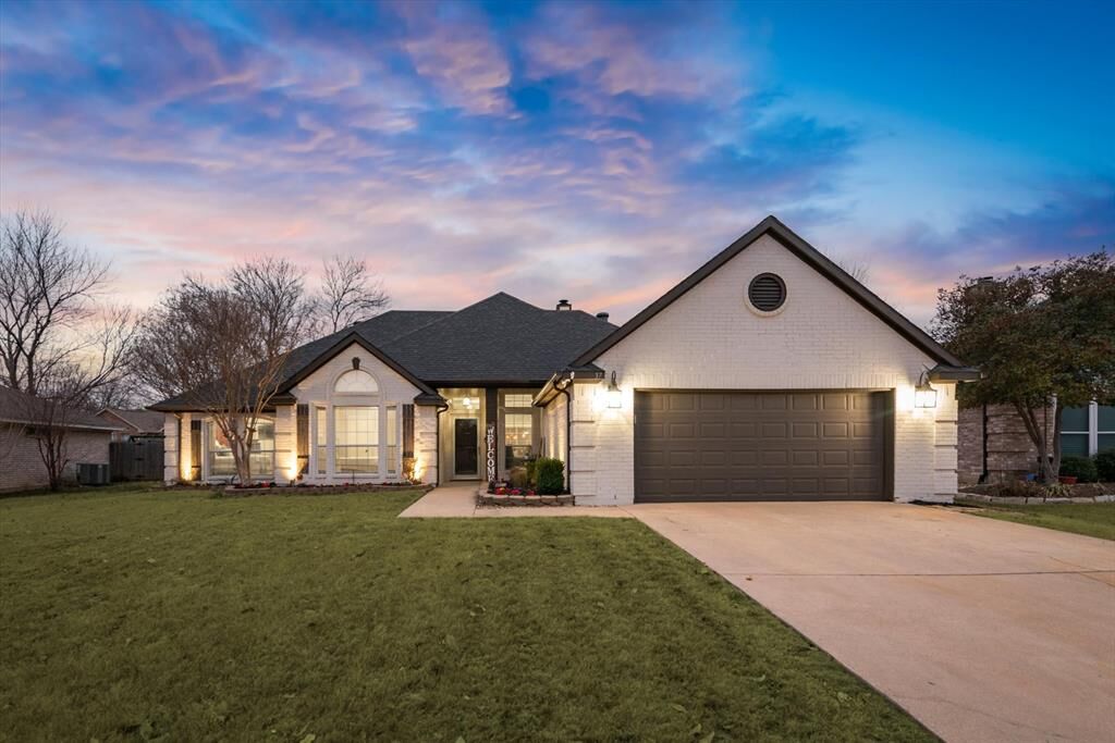 Property Photo:  37 Alamosa Drive  TX 76262 