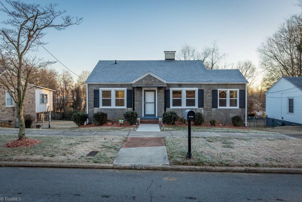 Property Photo:  408 Patrick Street  NC 27288 