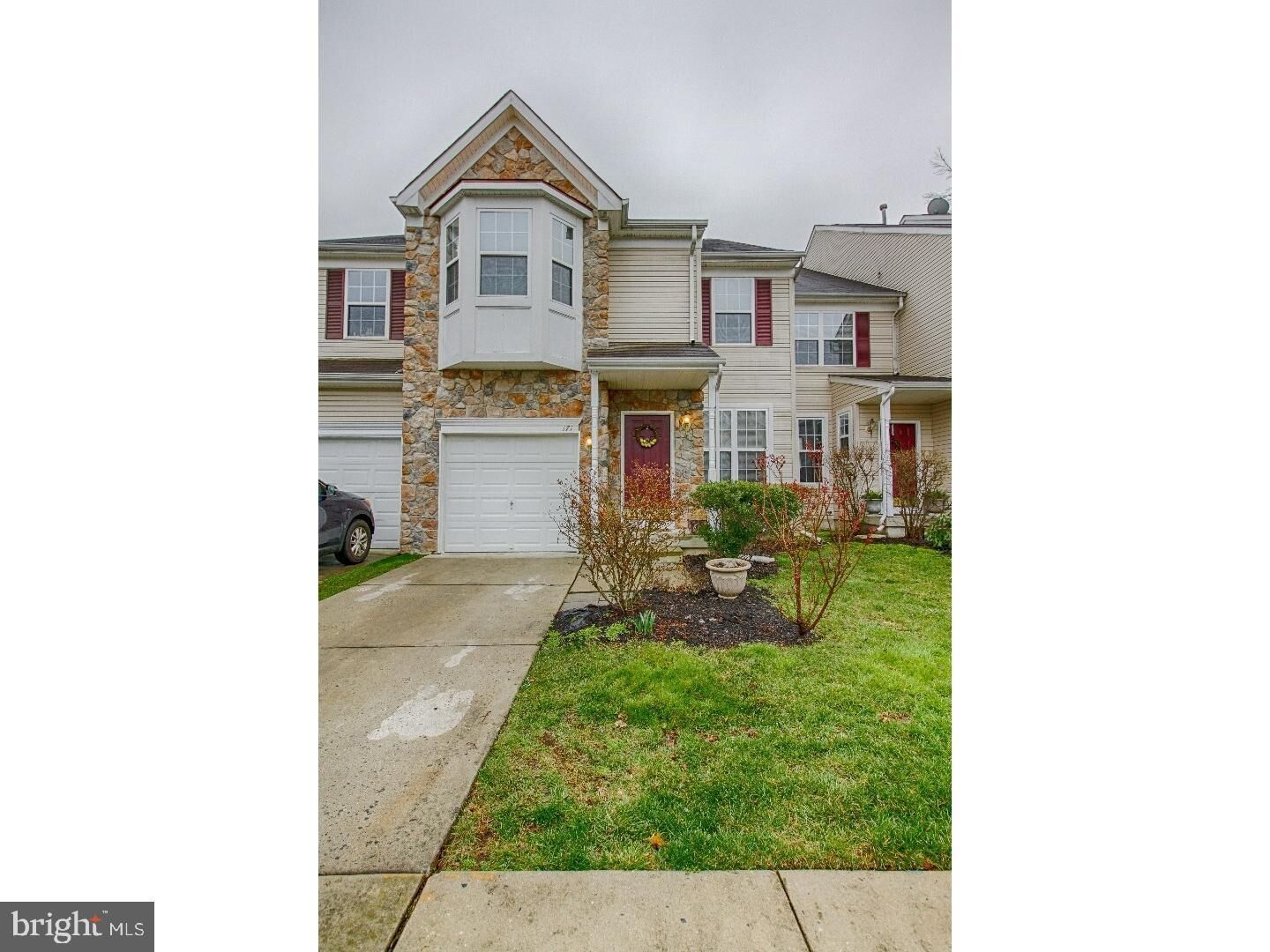 Property Photo:  171 Pennsbury Lane  NJ 08096