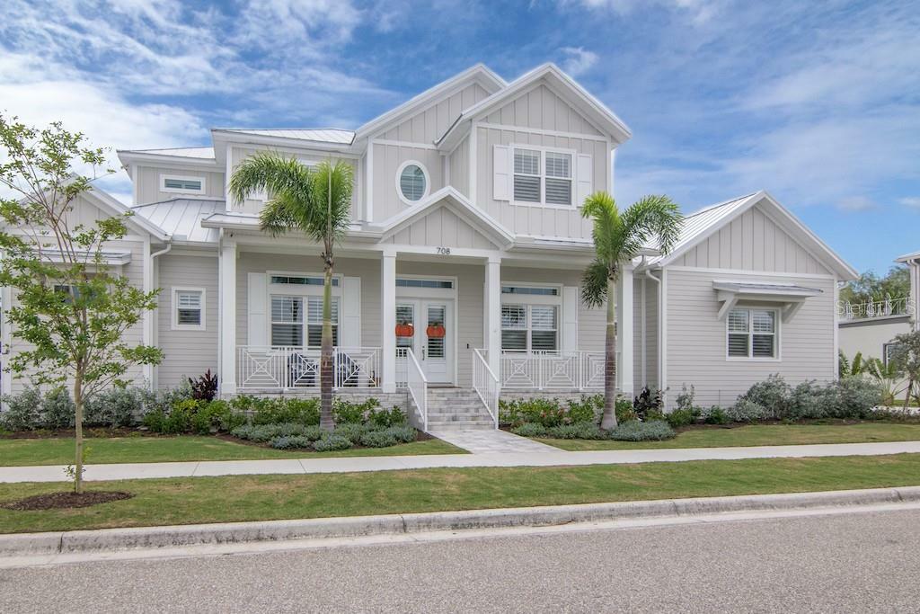 Property Photo:  708 Pinckney Drive  FL 33572 