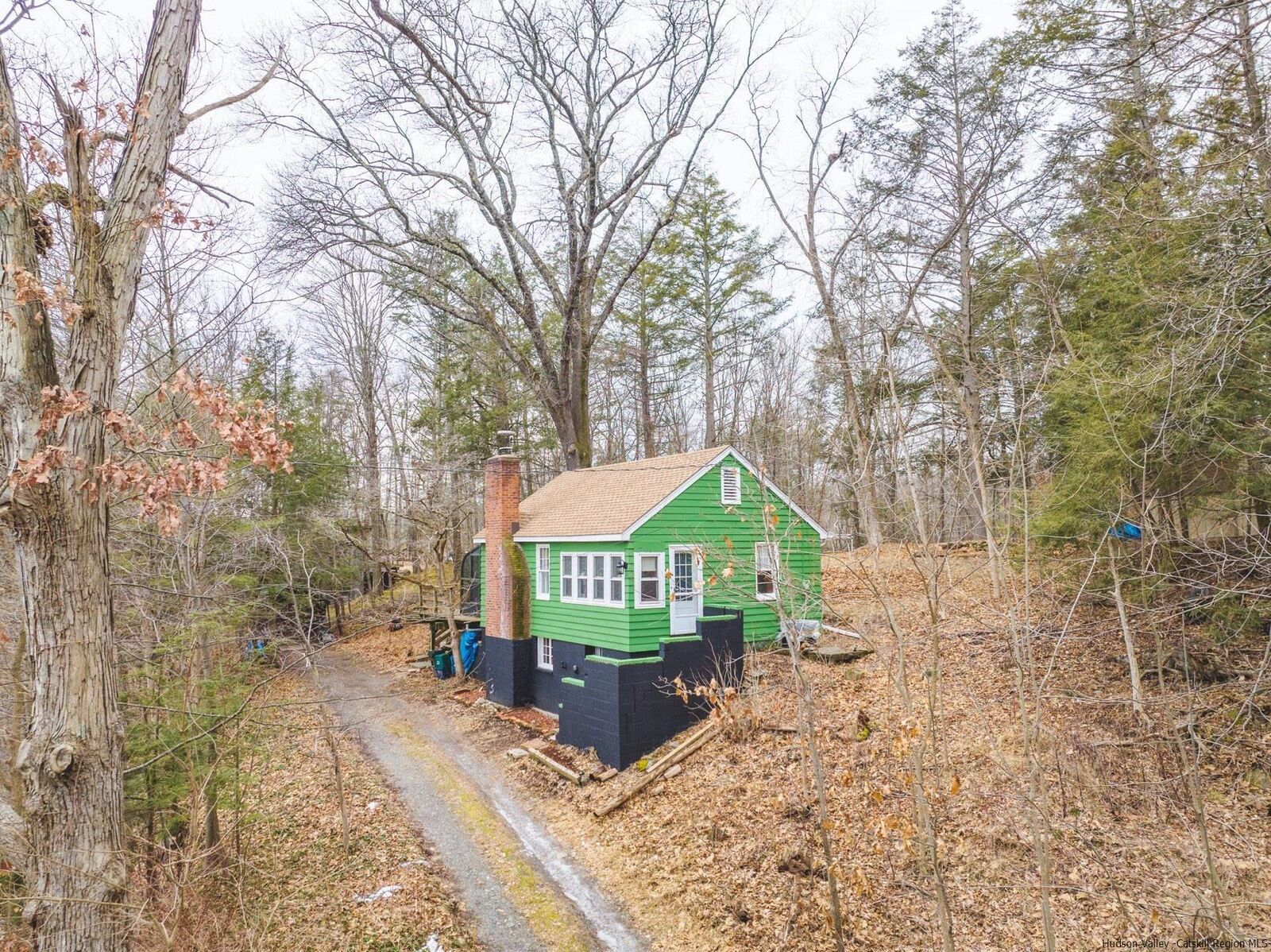 Property Photo:  67 Kallop  NY 12401 