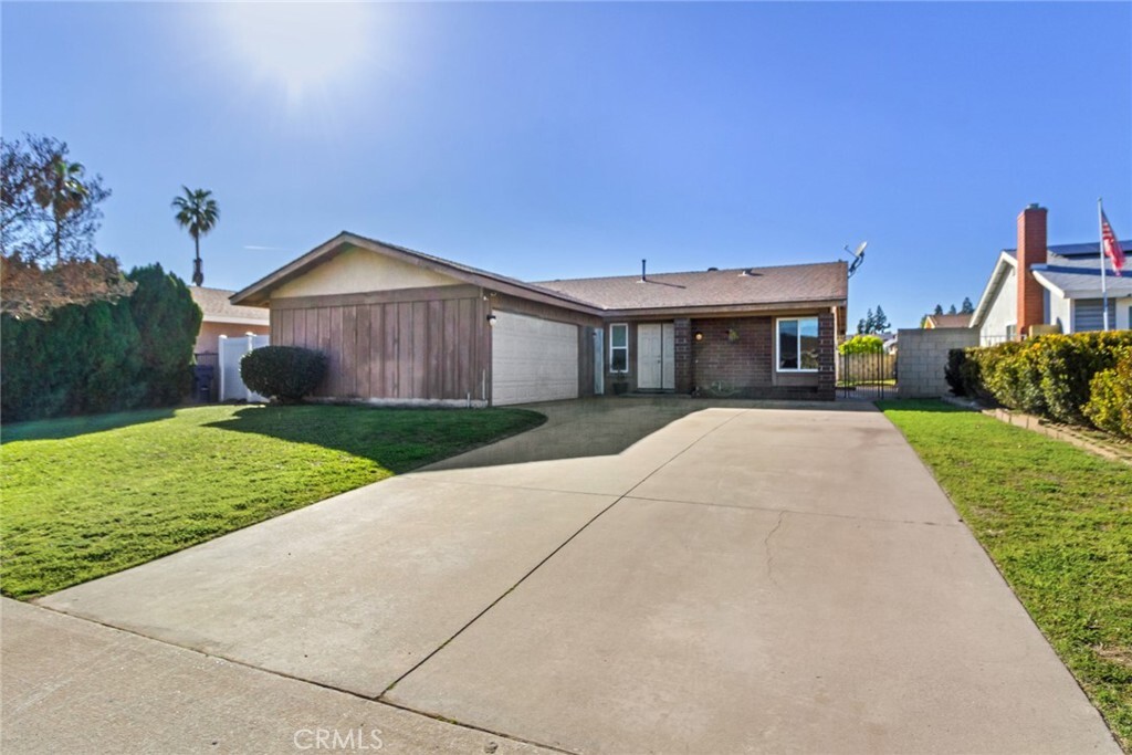 Property Photo: 1436 S Briar Avenue CA 91762