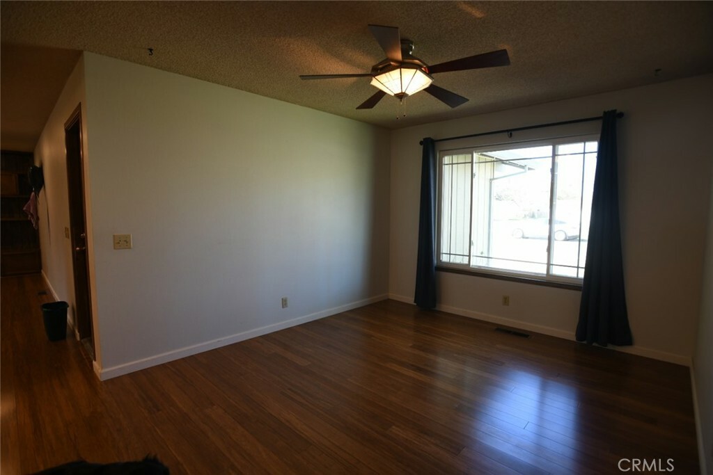 Property Photo:  124 S Sonoma Street  CA 95988 