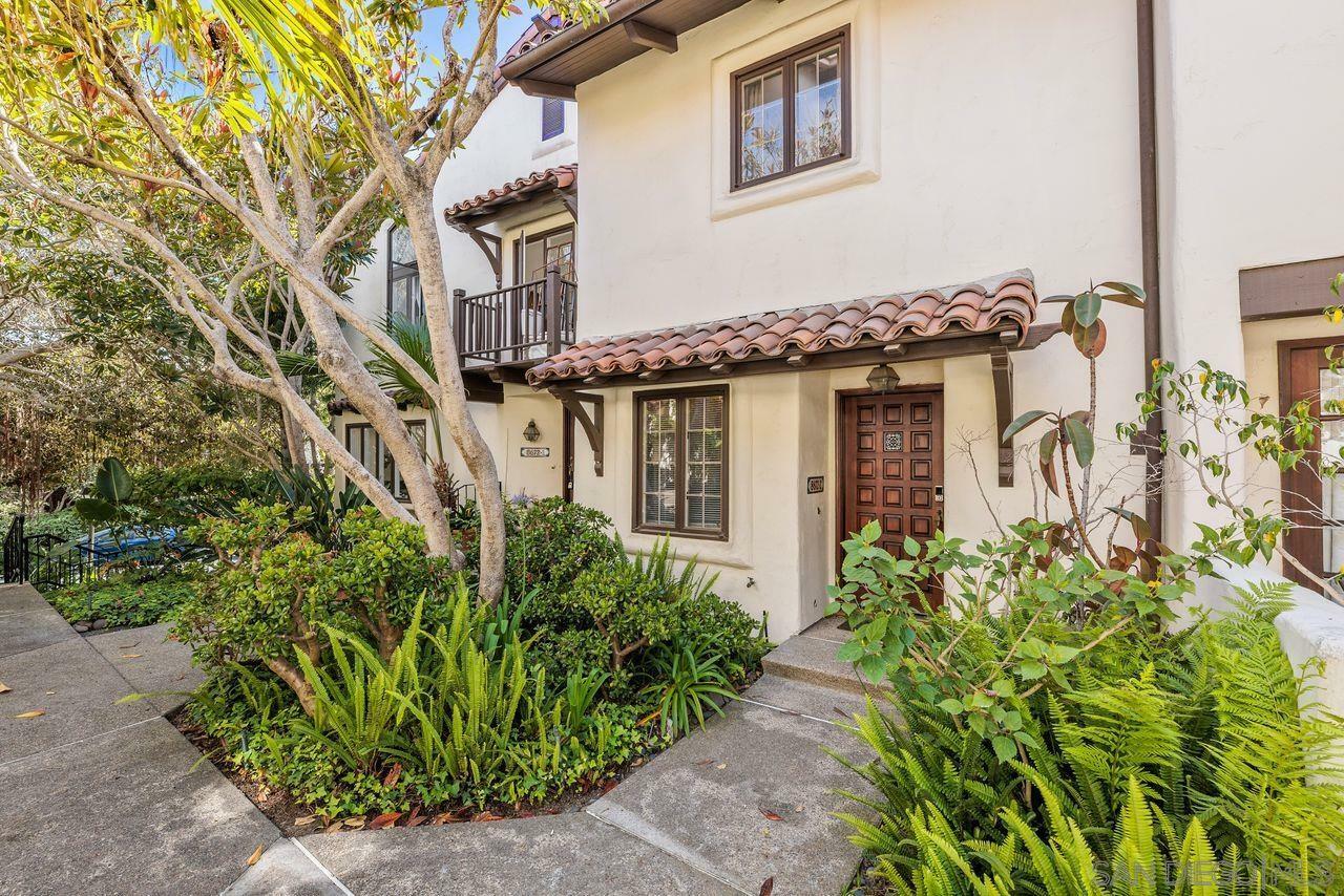 8672 Villa La Jolla Dr 2  La Jolla CA 92037 photo