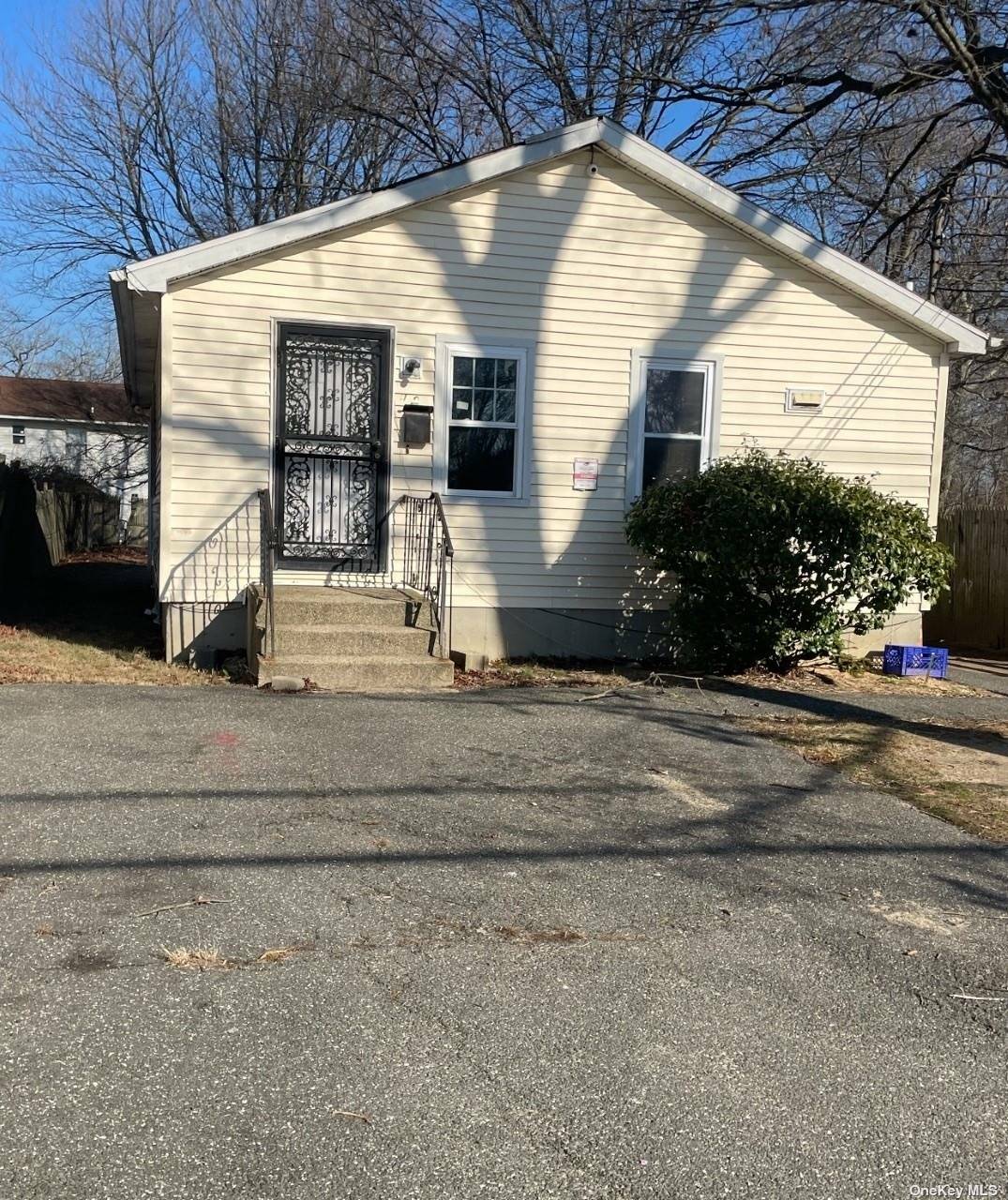 Property Photo: 19 Mount Avenue NY 11798