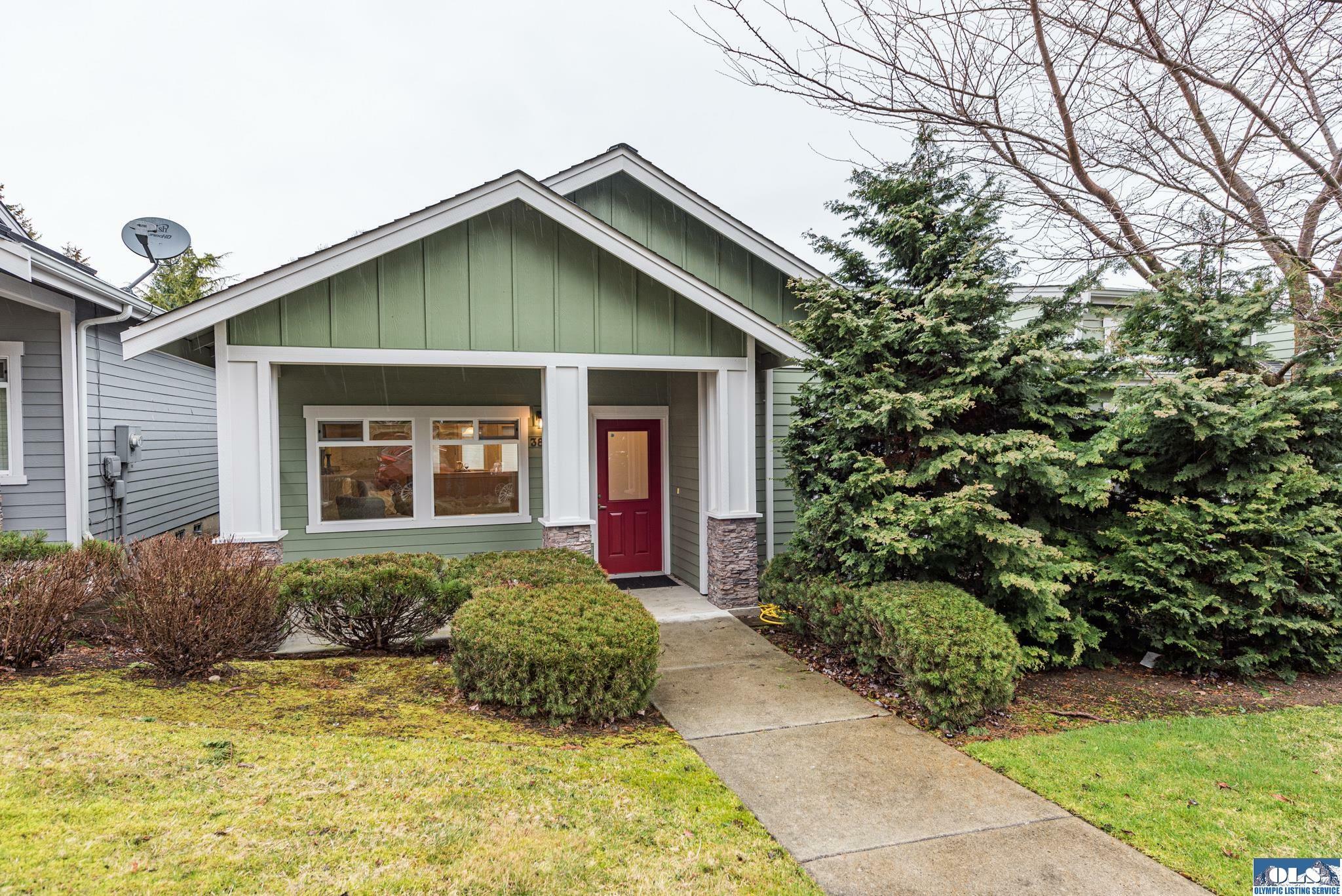 Property Photo:  380 E Maple Street  WA 98382 