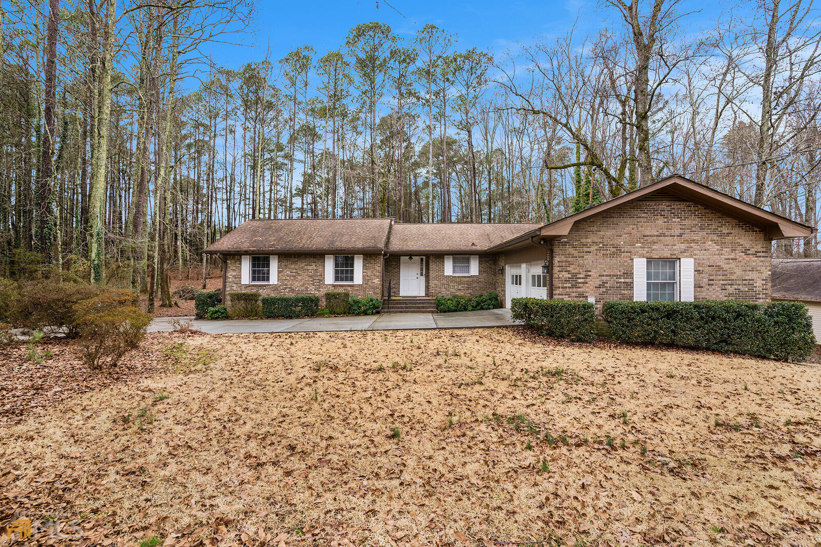 Property Photo:  330 Sharon Drive  GA 30214 