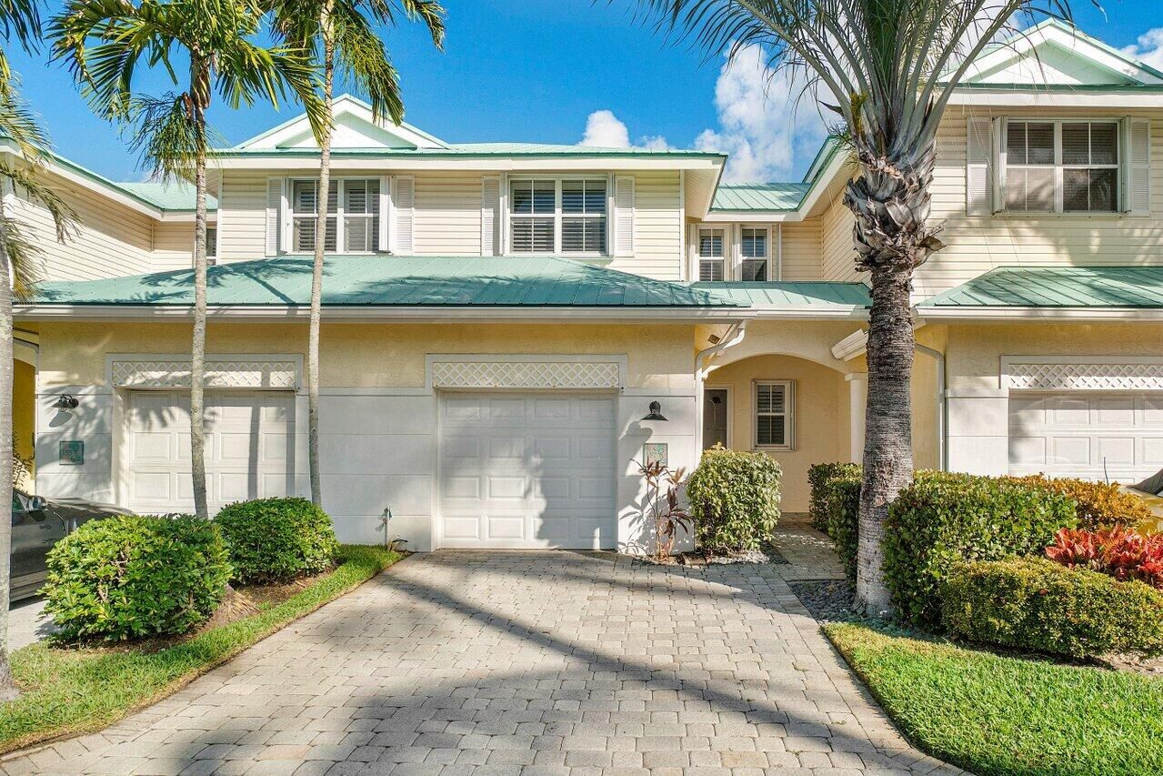 Property Photo:  157 Barefoot Cove  FL 33462 