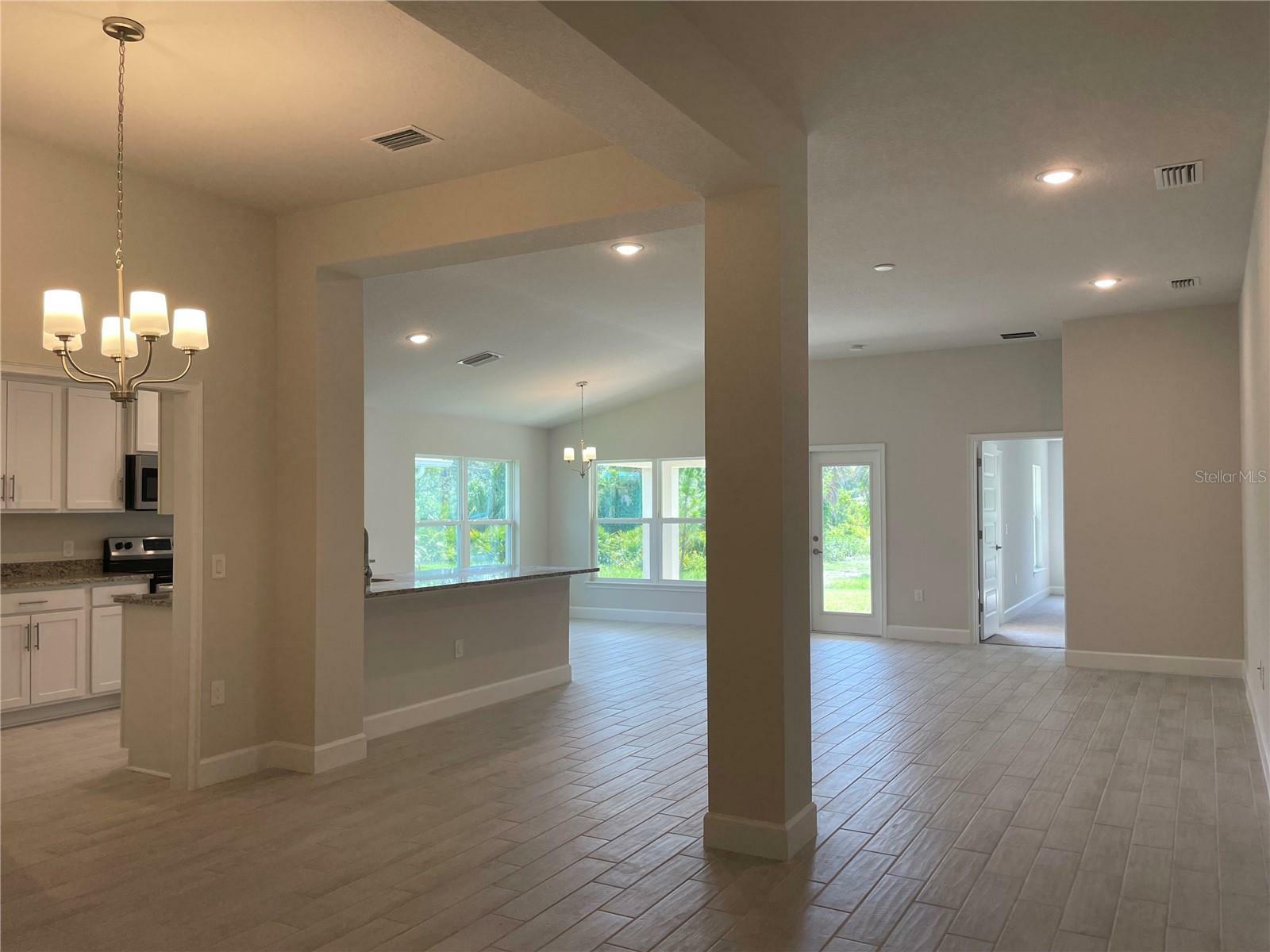 Property Photo:  2568 Averland Loop  FL 34287 