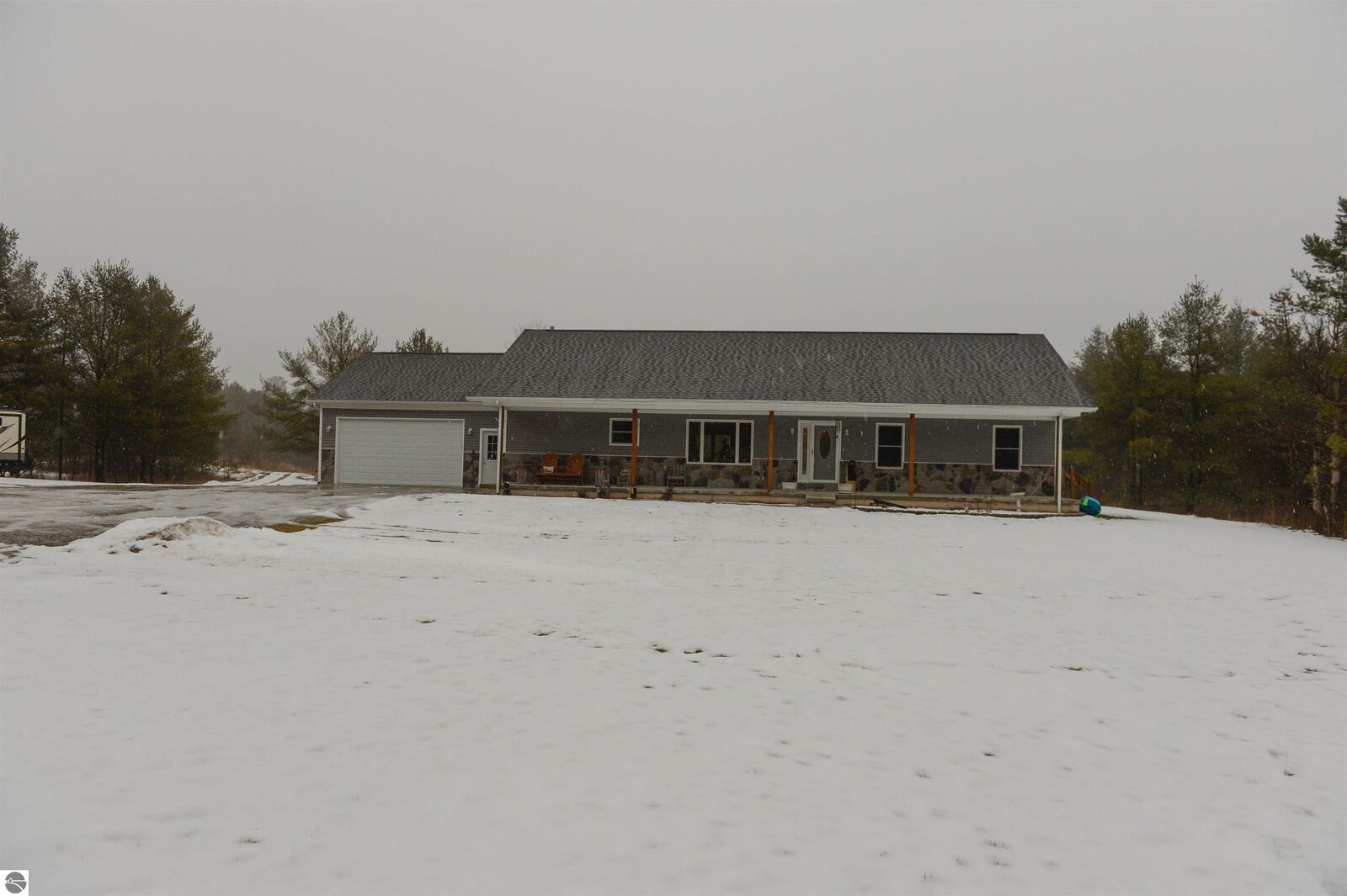 Property Photo: 1181 S Lorenz Road MI 48763