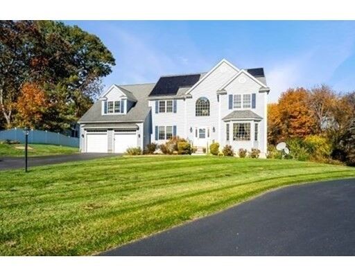 Property Photo: 4 Sweeney Farm Ln MA 01720