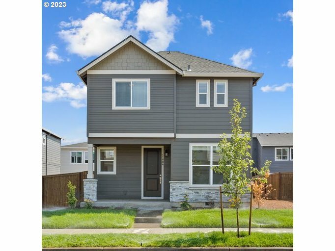 Property Photo:  11874 SE Smith Rock St  OR 97086 