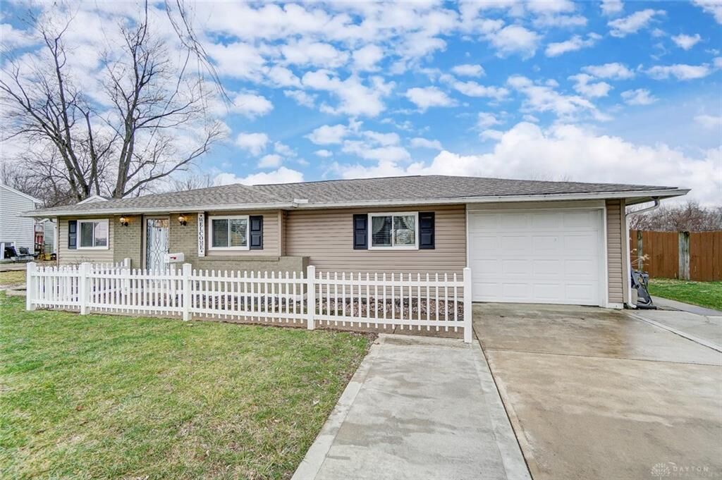 Property Photo:  141 Weinland Drive  OH 45344 
