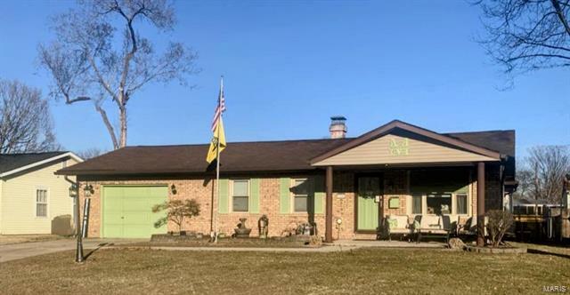 Property Photo: 2808 Saratoga Street IL 62040