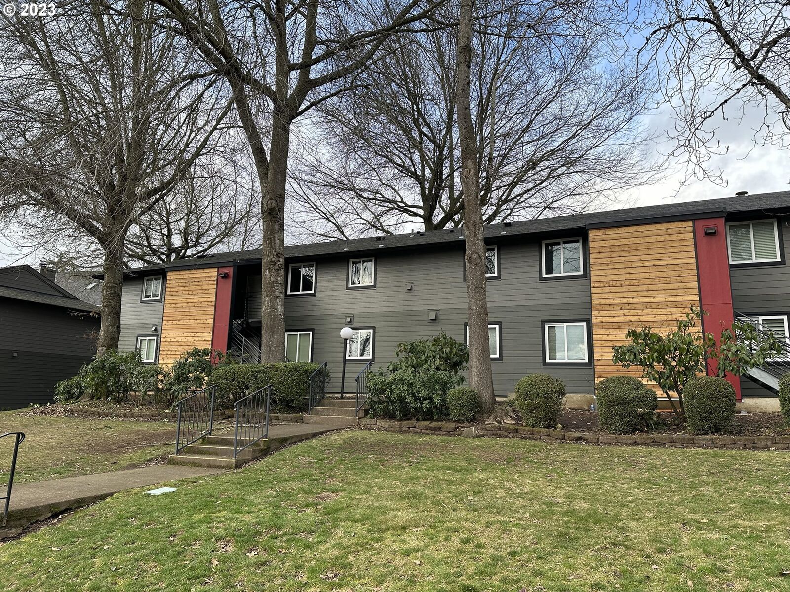 Property Photo:  12632 NW Barnes Rd 3  OR 97229