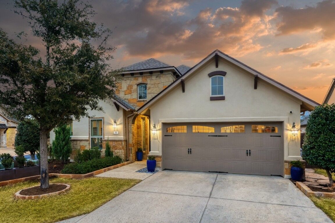 Property Photo: 103 County Road 180 61 TX 78641