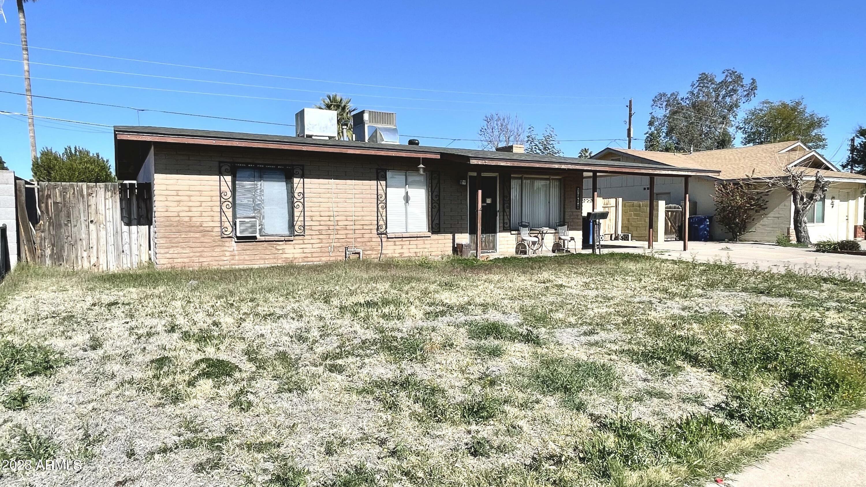 Property Photo:  1264 E Campus Drive  AZ 85282 