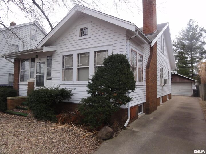 918 E Maywood Avenue  Peoria IL 61603 photo