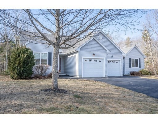 Property Photo:  8 Candlewood Dr 8  MA 01562 