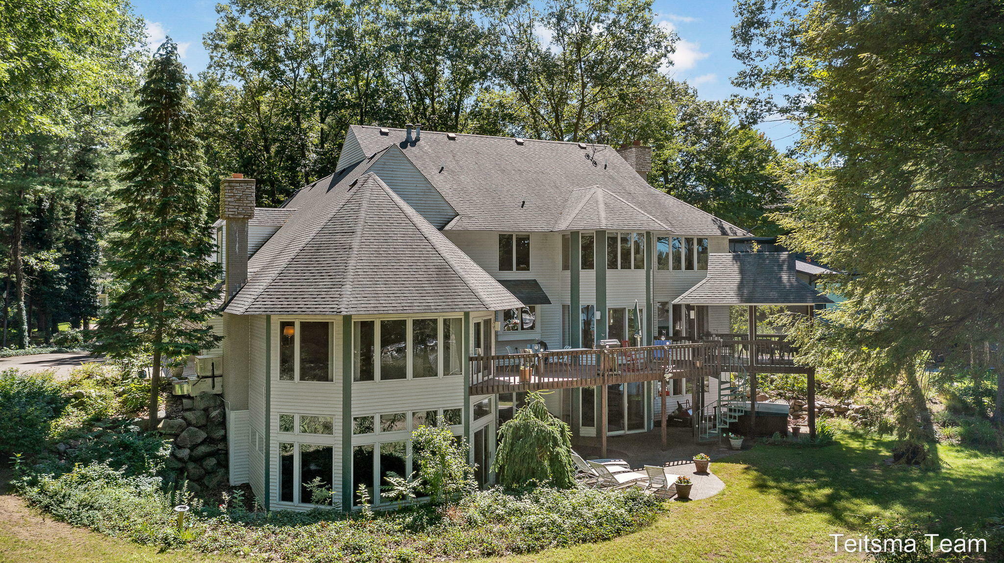 16051 Baird Drive  Spring Lake MI 49456 photo