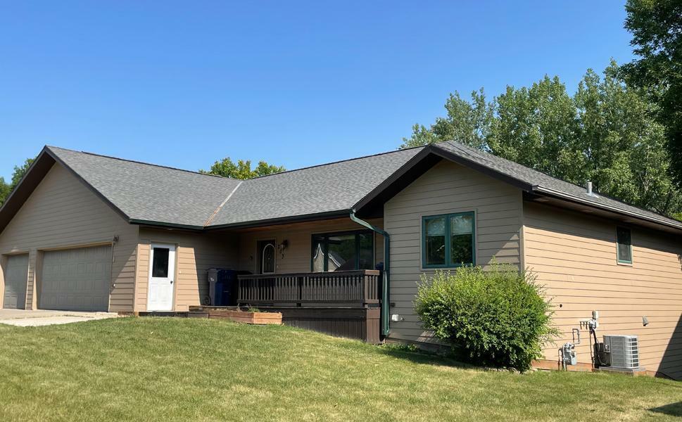 Property Photo:  203 E Hillside Avenue  MN 56537 